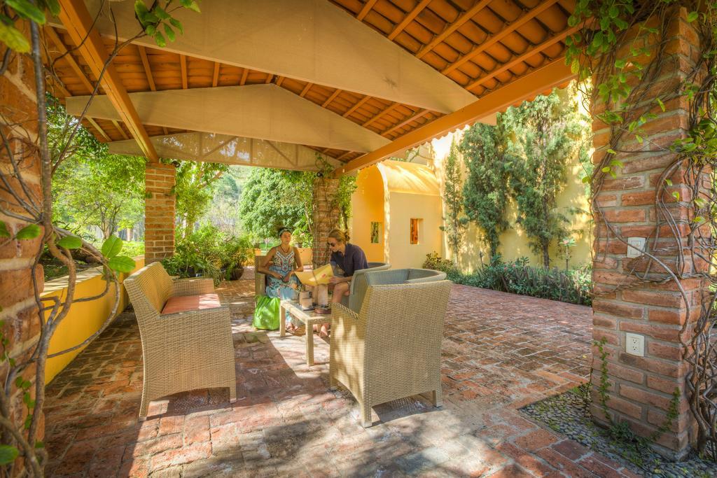Villa Azalea Inn & Organic Farm JALISCO المظهر الخارجي الصورة